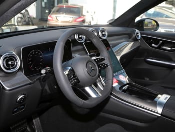 Mercedes-Benz GLC 220 d 4MATIC AMG MBUX Navi MBUX DynLi SpurH Mercedes-Benz GLC 220 d 4MATIC AMG MBUX Navi MBUX DynLi SpurH