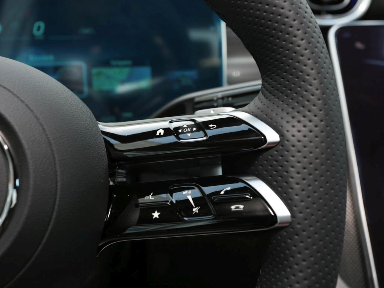 Mercedes-Benz GLC 220 d 4MATIC AMG Night Panorama 360° AHK