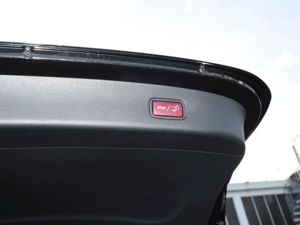 Mercedes-Benz GLC 220 d 4MATIC AMG Night Panorama 360° AHK