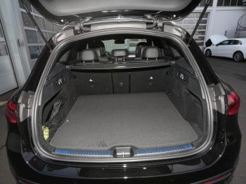 Mercedes-Benz GLC 220 d 4MATIC AMG Night Panorama 360° AHK