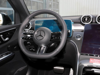 Mercedes-Benz GLC 220 d 4MATIC AMG Night Panorama 360° AHK