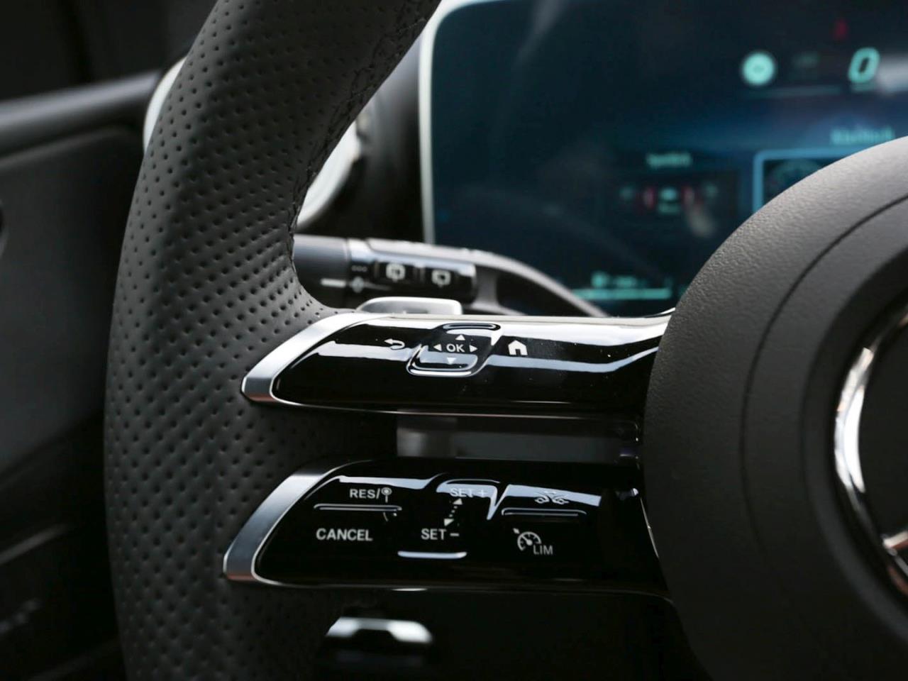 Mercedes-Benz GLC 220 d 4MATIC AMG Night Panorama 360° AHK