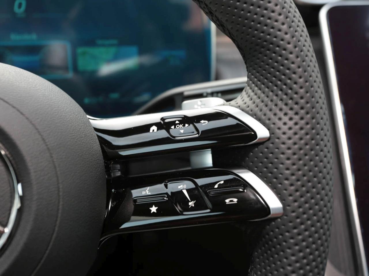 Mercedes-Benz GLC 220 d 4MATIC AMG Night Navi Memory AHK 360°