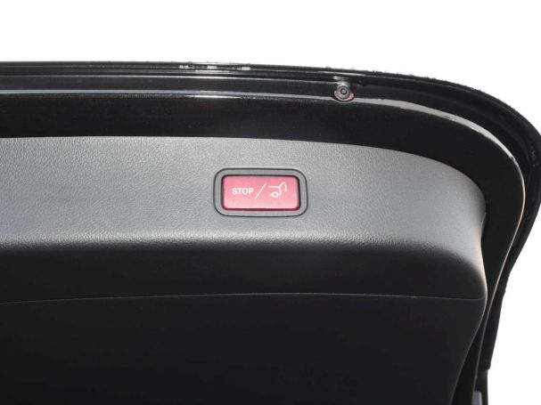 Mercedes-Benz GLC 220 d 4MATIC AMG Night Navi Memory AHK 360°