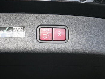 Mercedes-Benz GLC 220 d 4MATIC AMG Distronic 360° AHK Memory