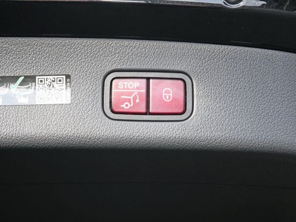 Mercedes-Benz GLC 220 d 4MATIC AMG Distronic 360° AHK Memory