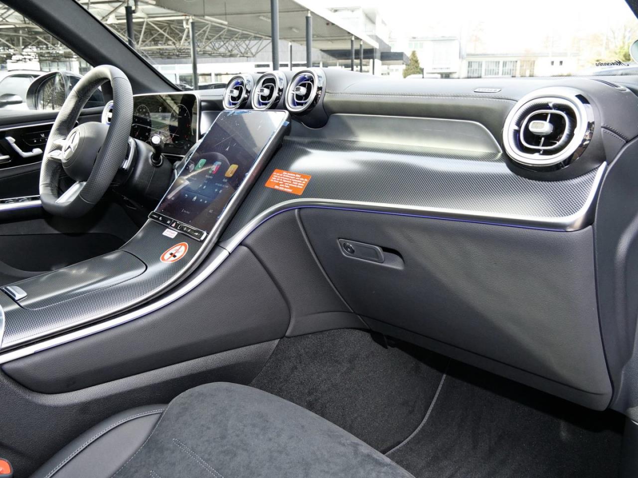 Mercedes-Benz GLC 220 d 4MATIC AMG Distronic 360° AHK Memory