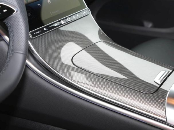 Mercedes-Benz GLC 220 d 4MATIC AMG Night Navi Memory AHK 360° Mercedes-Benz GLC 220 d 4MATIC AMG Night Navi Memory AHK 360°
