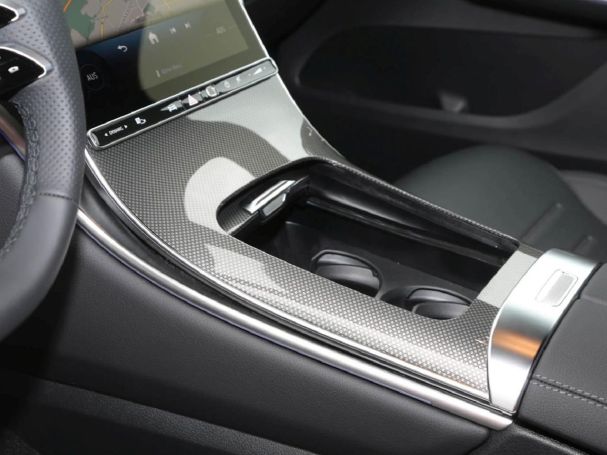 Mercedes-Benz GLC 220 d 4MATIC AMG Night Navi Memory AHK 360° Mercedes-Benz GLC 220 d 4MATIC AMG Night Navi Memory AHK 360°
