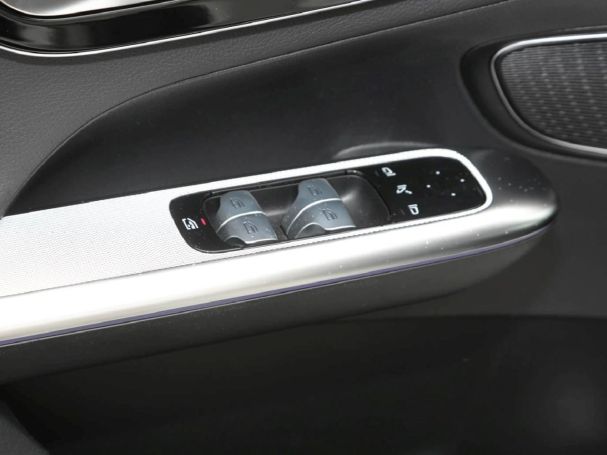 Mercedes-Benz GLC 220 d 4MATIC AMG Night Navi Memory AHK 360° Mercedes-Benz GLC 220 d 4MATIC AMG Night Navi Memory AHK 360°