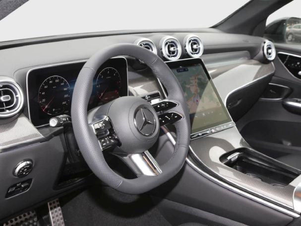 Mercedes-Benz GLC 220 d 4MATIC AMG Night Navi Memory AHK 360° Mercedes-Benz GLC 220 d 4MATIC AMG Night Navi Memory AHK 360°