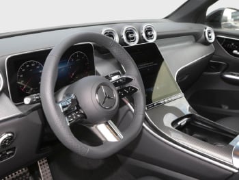 Mercedes-Benz GLC 220 d 4MATIC AMG Night Panorama Memory AHK