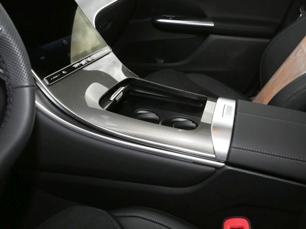 Mercedes-Benz GLC 220 d 4MATIC AMG Night Panorama AHK 360° Mercedes-Benz GLC 220 d 4MATIC AMG Night Panorama AHK 360°