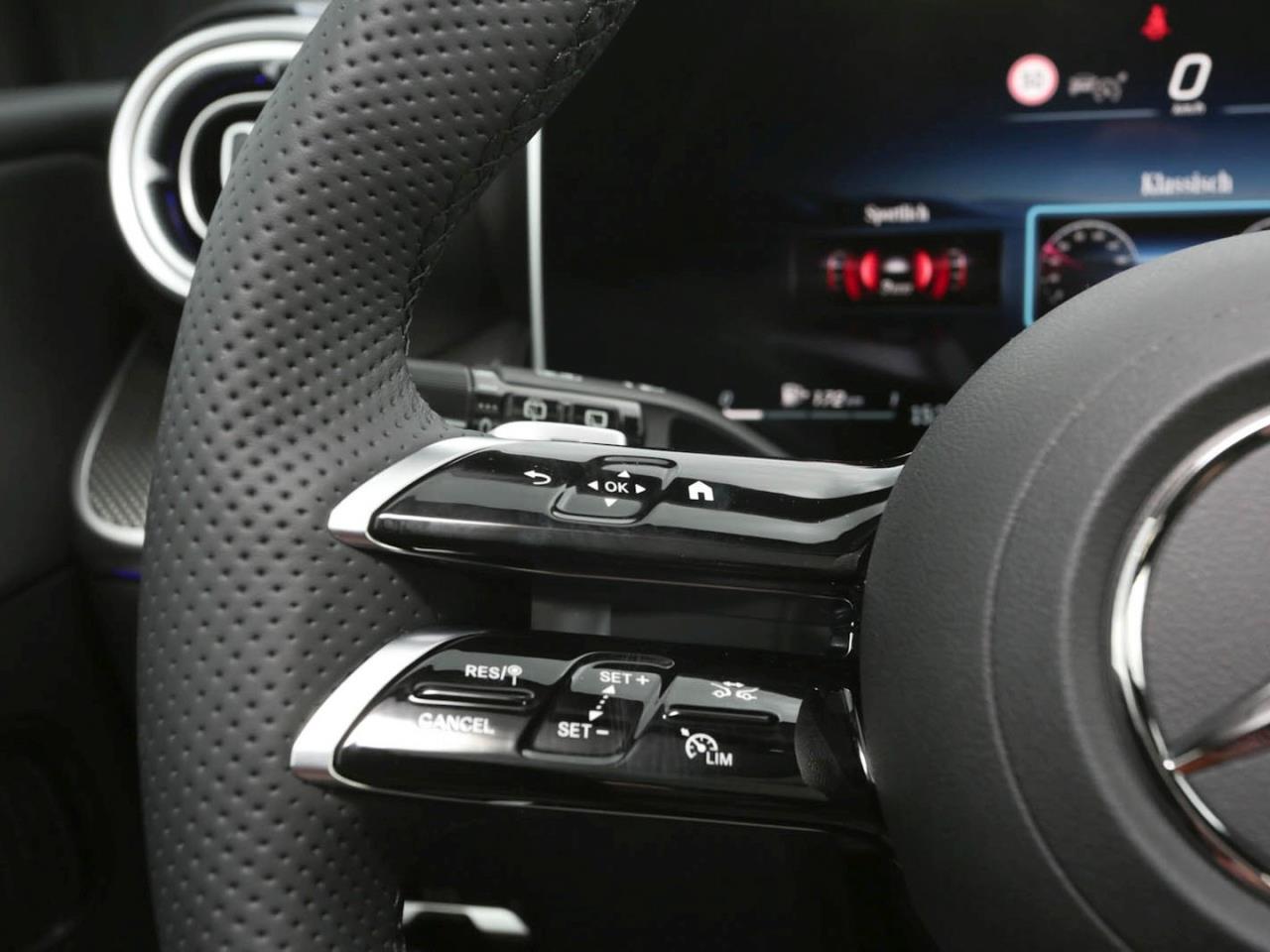 Mercedes-Benz GLC 220 d 4MATIC AMG Night Panorama AHK 360°