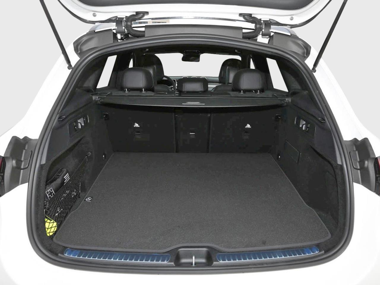 Mercedes-Benz GLC 220 d 4MATIC AMG Night Panorama AHK 360° Mercedes-Benz GLC 220 d 4MATIC AMG Night Panorama AHK 360°