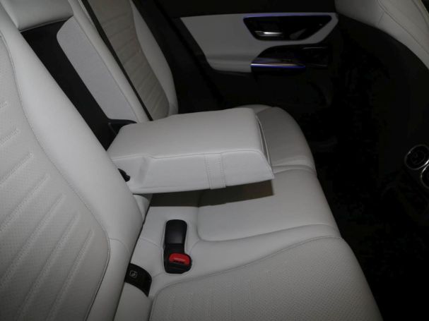 Mercedes-Benz GLC 220 d 4MATIC AMG Panorama Distronic 360° AHK Mercedes-Benz GLC 220 d 4MATIC AMG Panorama Distronic 360° AHK