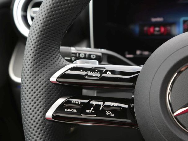 Mercedes-Benz GLC 220 d 4MATIC AMG Night Panorama Memory AHK Mercedes-Benz GLC 220 d 4MATIC AMG Night Panorama Memory AHK