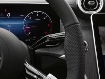 Mercedes-Benz GLC 220 d 4MATIC AMG MBUX Navi MBUX Totwinkel Mercedes-Benz GLC 220 d 4MATIC AMG MBUX Navi MBUX Totwinkel