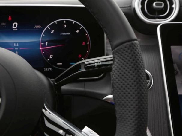 Mercedes-Benz GLC 220 d 4MATIC AMG MBUX Navi MBUX Totwinkel