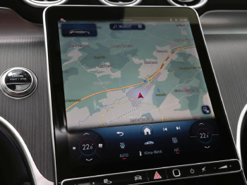 Mercedes-Benz GLC 220 d 4MATIC AMG MBUX Navi MBUX Totwinkel