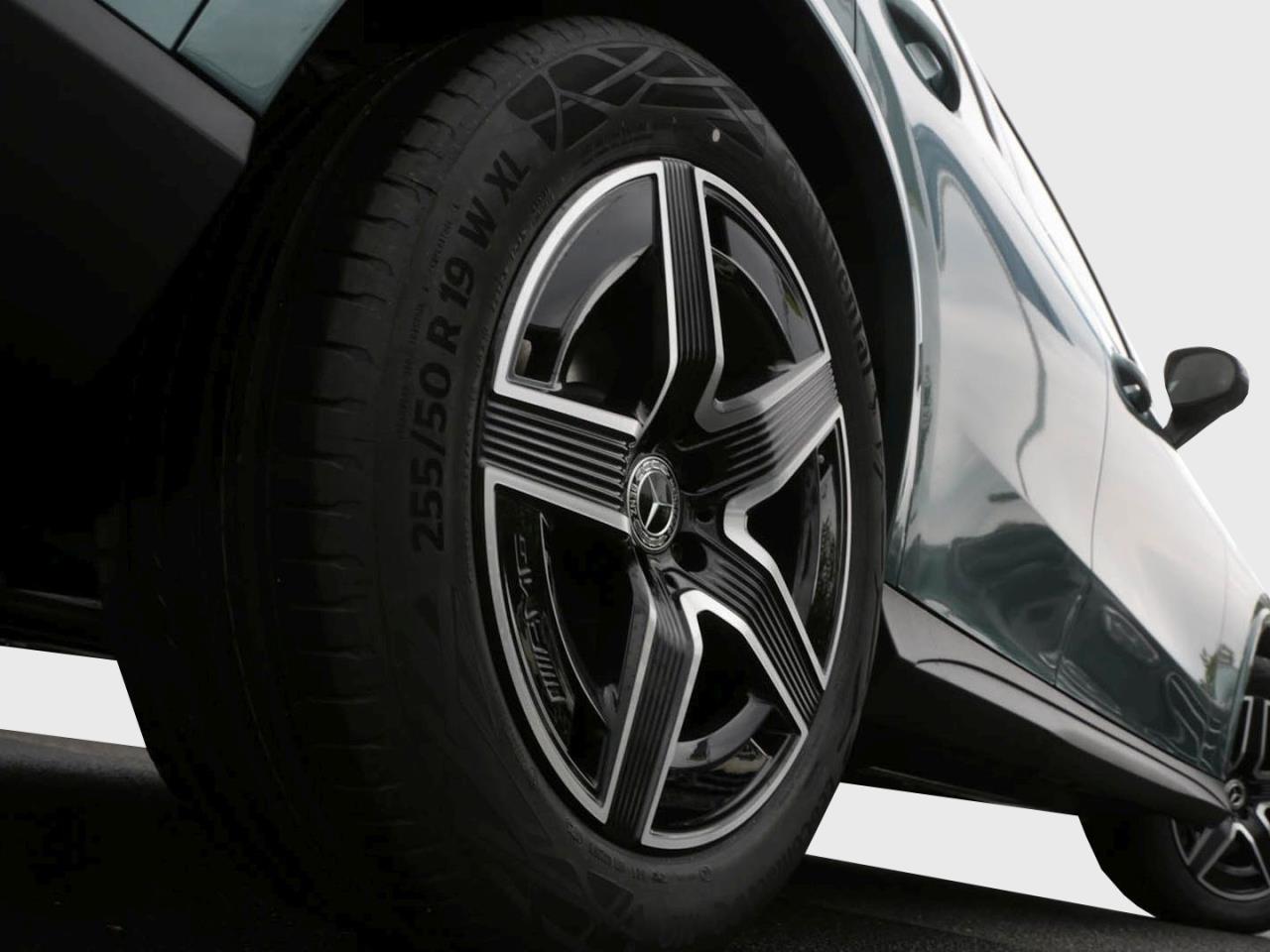 Mercedes-Benz GLC 220 d 4MATIC AMG MBUX Navi MBUX Totwinkel