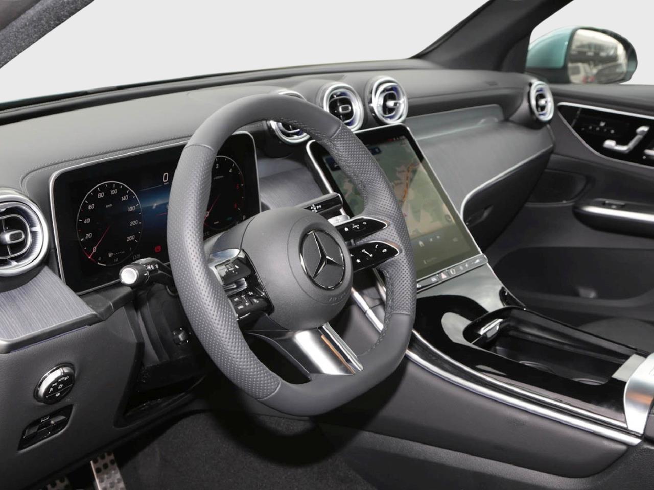 Mercedes-Benz GLC 220 d 4MATIC AMG MBUX Navi MBUX Totwinkel Mercedes-Benz GLC 220 d 4MATIC AMG MBUX Navi MBUX Totwinkel