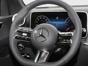 Mercedes-Benz GLC 220 d 4MATIC AMG MBUX Navi MBUX Totwinkel