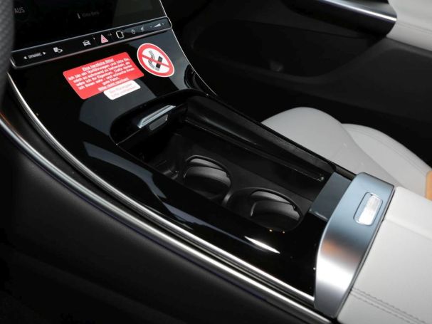 Mercedes-Benz GLC 220 d 4MATIC AMG Navi Panorama AHK Memory