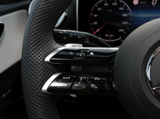 Mercedes-Benz GLC 220 d 4MATIC AMG Navi Panorama AHK Memory