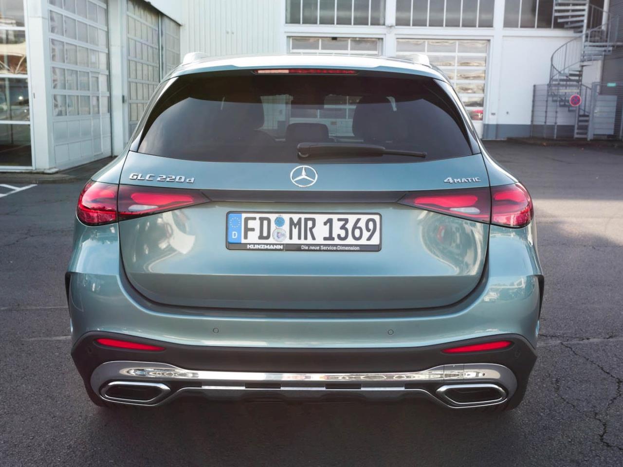 Mercedes-Benz GLC 220 d 4MATIC AMG Navi Panorama AHK Memory