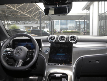 Mercedes-Benz GLC 300 4M AMG Night MBUX Navi Distronic Memory