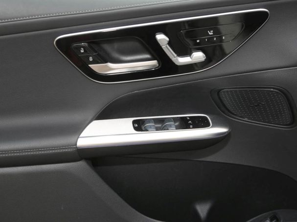Mercedes-Benz GLC 300 4M AMG Night MBUX Navi Distronic Memory Mercedes-Benz GLC 300 4M AMG Night MBUX Navi Distronic Memory