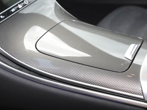Mercedes-Benz GLC 300 4M AMG Night MBUX Navi Distronic Memory Mercedes-Benz GLC 300 4M AMG Night MBUX Navi Distronic Memory