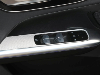 Mercedes-Benz GLC 300 4M AMG Night MBUX Navi Distronic Memory