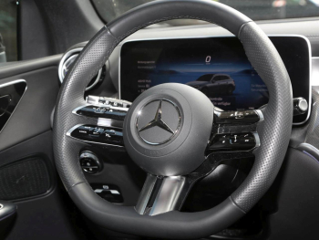 Mercedes-Benz GLC 300 4M AMG Night MBUX Navi Distronic Memory