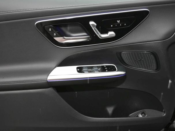 Mercedes-Benz GLC 300 d 4MATIC AMG Night Panorama 360° Memory