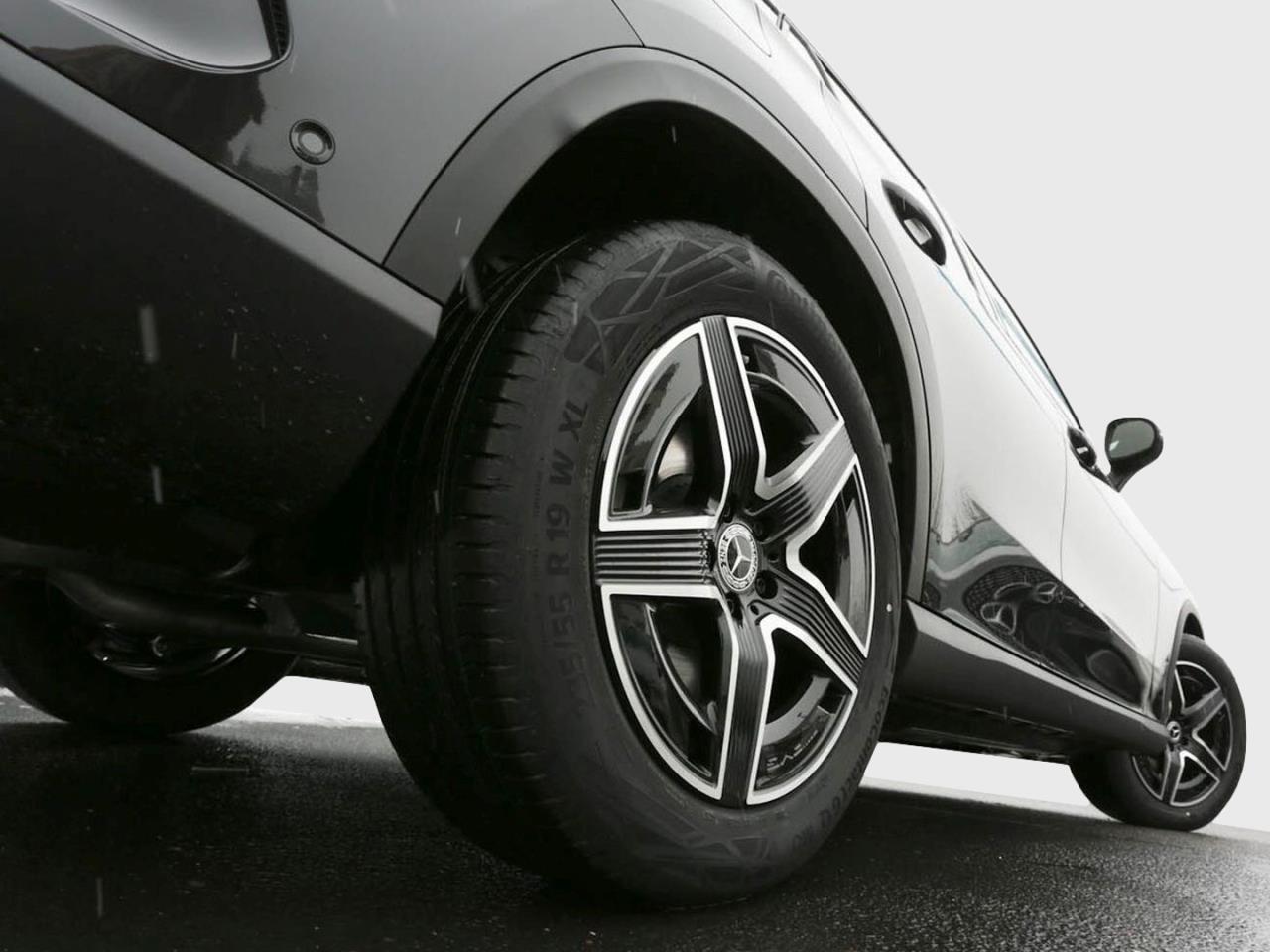 Mercedes-Benz GLC 300 d 4MATIC AMG Night Panorama 360° Memory