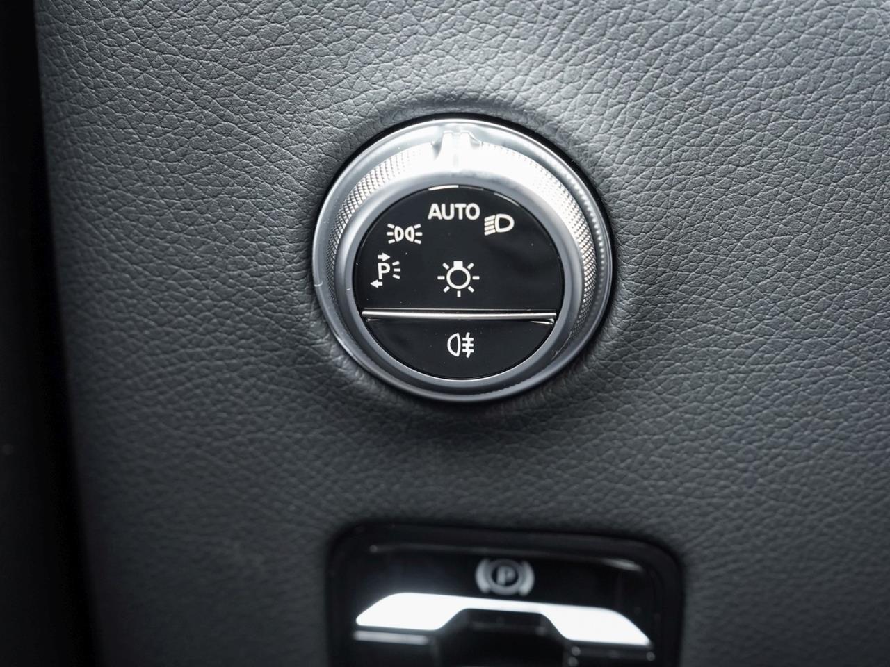 Mercedes-Benz GLC 300 d 4MATIC AMG Night Panorama Memory 360°