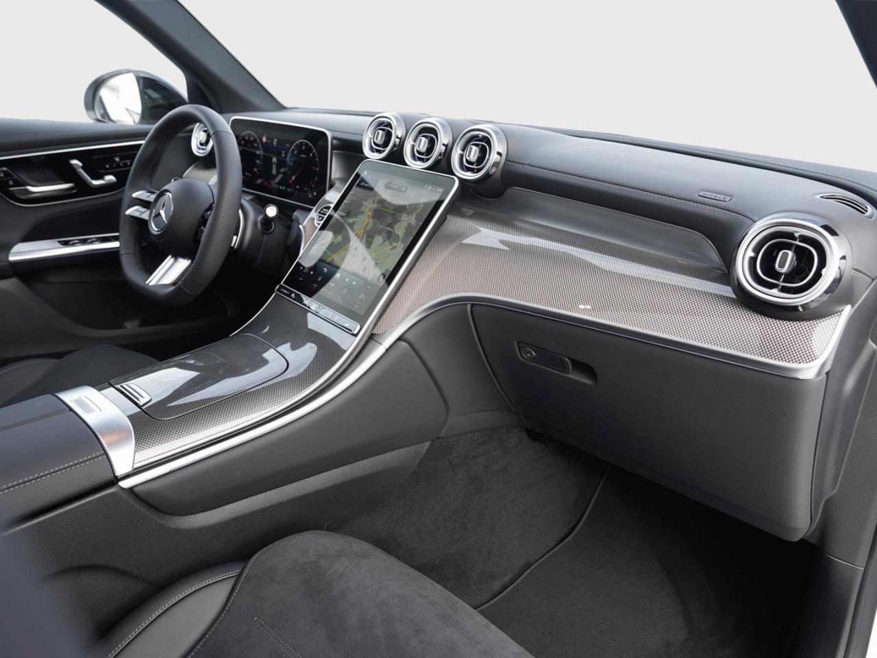 Mercedes-Benz GLC 300 d 4MATIC AMG Night Panorama Memory 360°