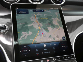 Mercedes-Benz GLC 300 d 4MATIC AMG Panorama 360° Distronic AHK