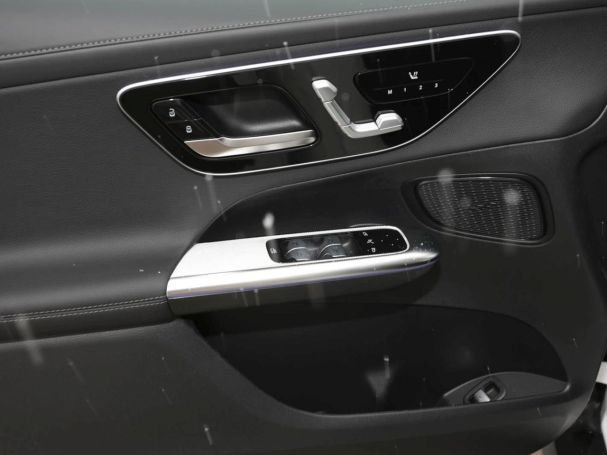 Mercedes-Benz GLC 300 d 4MATIC AMG Panorama 360° Distronic AHK