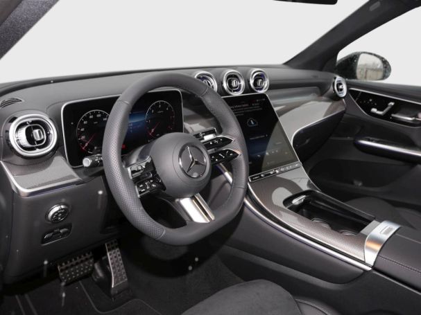 Mercedes-Benz GLC 300 d 4MATIC AMG Panorama 360° Distronic AHK