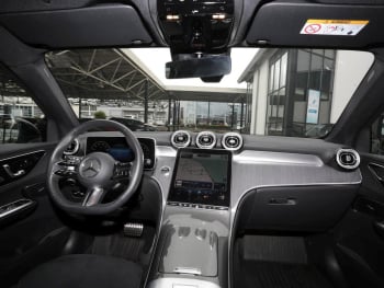 Mercedes-Benz GLC 300 de 4M AMG Night Panorama Memory AHK 360° Mercedes-Benz GLC 300 de 4M AMG Night Panorama Memory AHK 360°