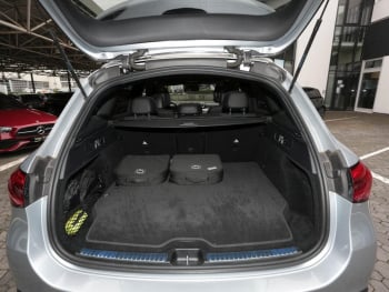 Mercedes-Benz GLC 300 de 4M AMG Night Panorama Memory AHK 360° Mercedes-Benz GLC 300 de 4M AMG Night Panorama Memory AHK 360°