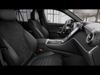 Mercedes-Benz GLC 300 de 4M AMG Night Distronic Panorama AHK
