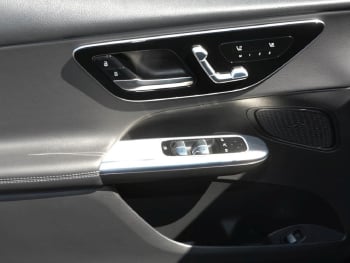 Mercedes-Benz GLC 300 de 4M Avantgarde Panorama AHK Memory
