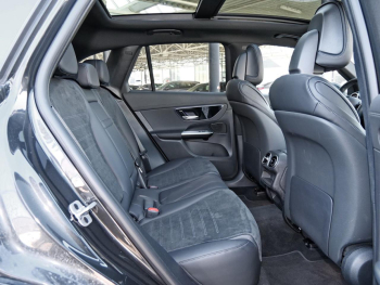 Mercedes-Benz GLC 300 e 4M AMG Navi Panorama Memory AHK 360°