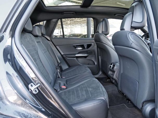 Mercedes-Benz GLC 300 e 4M AMG Navi Panorama Memory AHK 360°