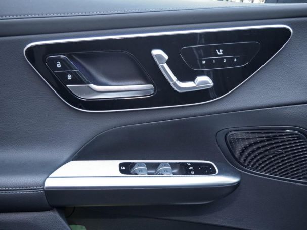 Mercedes-Benz GLC 300 e 4M AMG Navi Panorama Memory AHK 360°