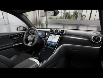 Mercedes-Benz GLC 300 e 4M AMG Navi Panorama Memory AHK 360°